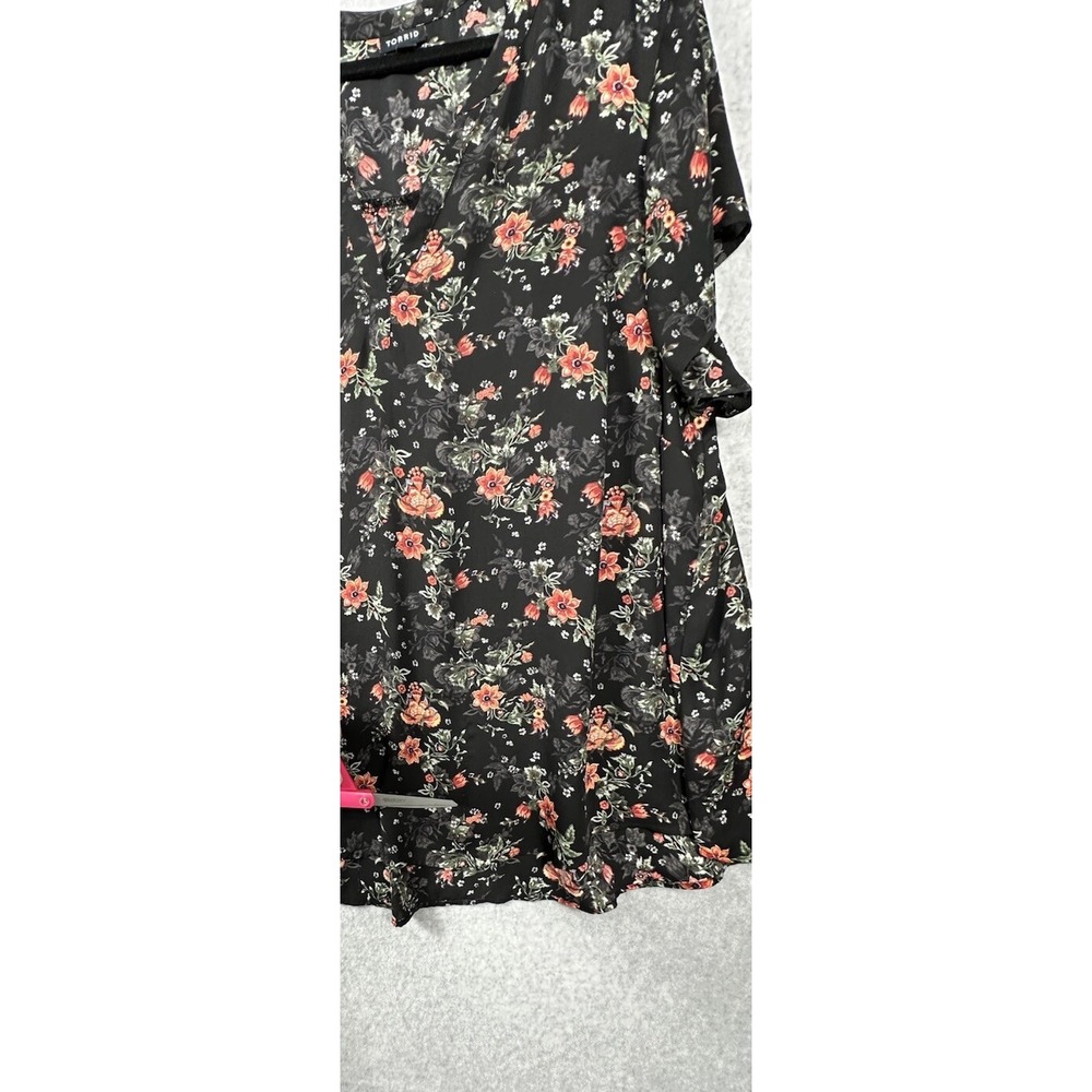 Torrid Womens 4 Chiffon Floral Blouse Short Sleeve Black Georgette Top Flaw - Picture 7 of 9